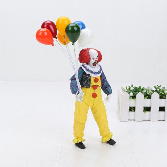 18cm NECA Stephen King's It Pennywise Joker Clown PVC Action Figure Toys Pennywise Dolls Halloween Day Gift